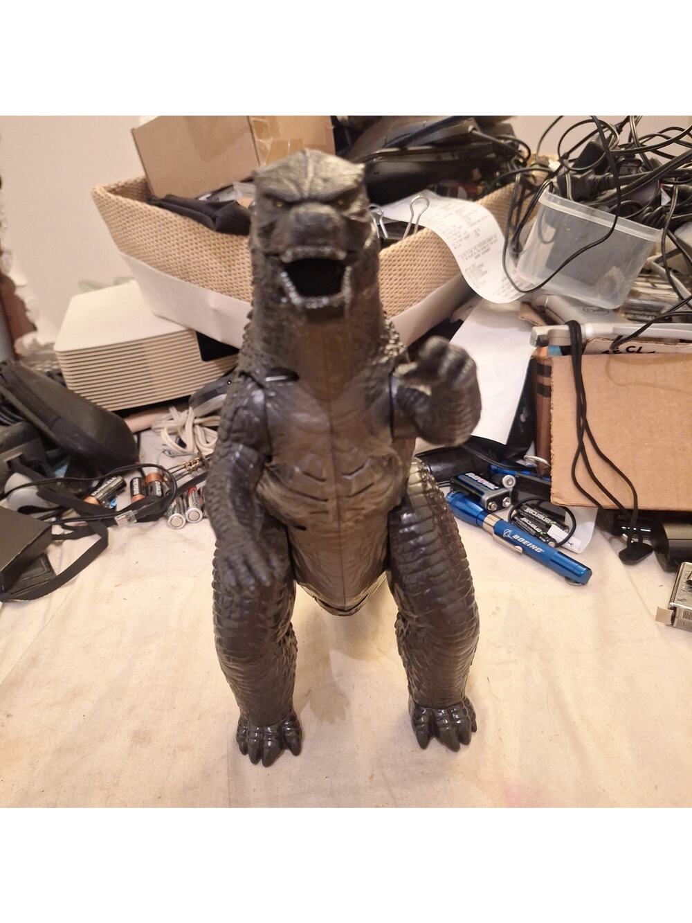 Atomic Roar Godzilla Action Figure 10” Bandai 2014